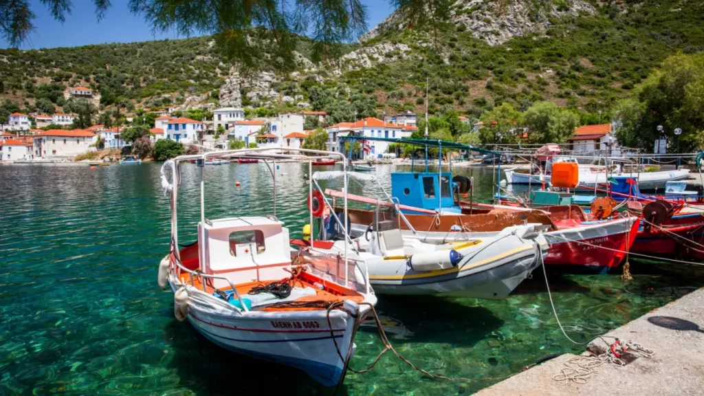 Private day trip from Volos exploring Tzasteni, Trikeri, Milina and the beautiful coastline of the Pagasetic Gulf
